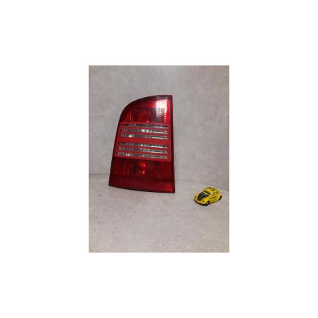 Feu arriere principal gauche (feux) SKODA OCTAVIA 1 PHASE 1 BREAK d’occasion
