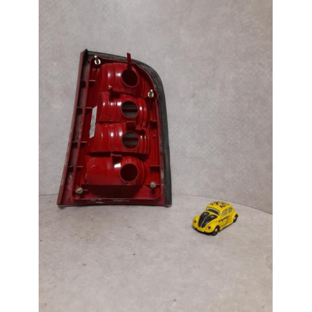 Feu arriere principal gauche (feux) SKODA OCTAVIA 1 PHASE 1 BREAK d’occasion