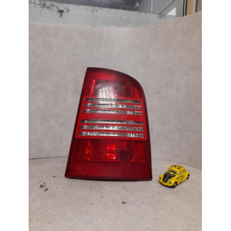 Feu arriere principal droit (feux) SKODA OCTAVIA 1 PHASE 1 BREAK d’occasion