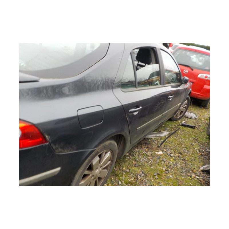 Feu arriere principal gauche (feux) RENAULT LAGUNA 2 PHASE 2 d’occasion