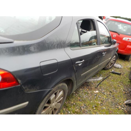 Feu arriere principal gauche (feux) RENAULT LAGUNA 2 PHASE 2 d’occasion