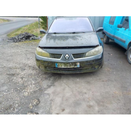 Feu arriere principal gauche (feux) RENAULT LAGUNA 2 PHASE 2 d’occasion