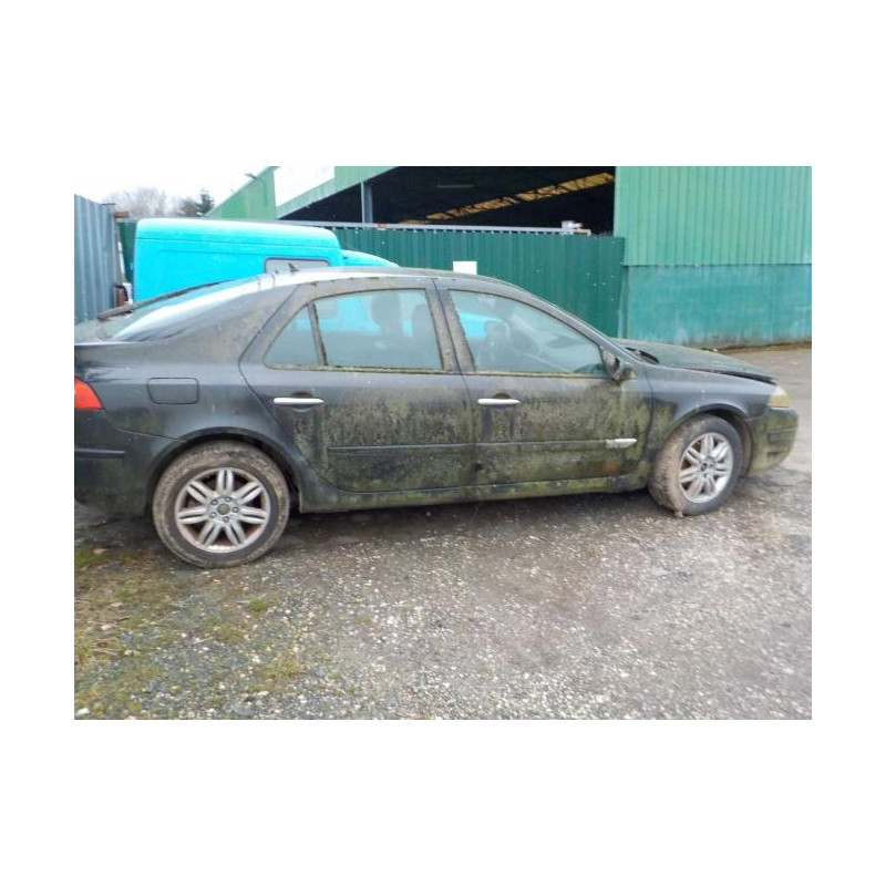 Feu arriere principal gauche (feux) RENAULT LAGUNA 2 PHASE 2 d’occasion