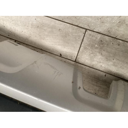 Pare choc arriere DACIA DUSTER 1 PHASE 1 d’occasion