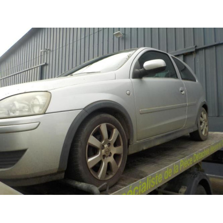 Feu arriere principal droit (feux) OPEL CORSA C PHASE 2 d’occasion
