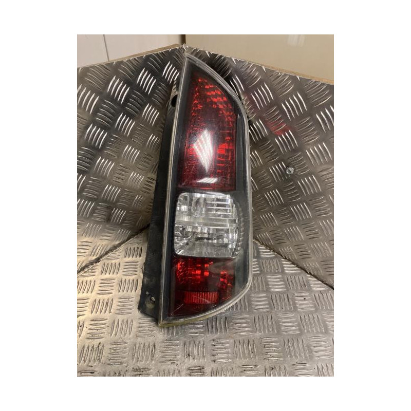 Feu arriere principal droit (feux) DAIHATSU SIRION 2 d’occasion