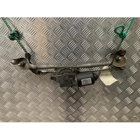 Moteur essuie glace avant TOYOTA COROLLA VERSO 2 PHASE 1 d’occasion