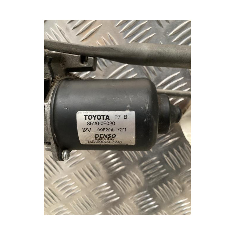 Moteur essuie glace avant TOYOTA COROLLA VERSO 2 PHASE 1 d’occasion