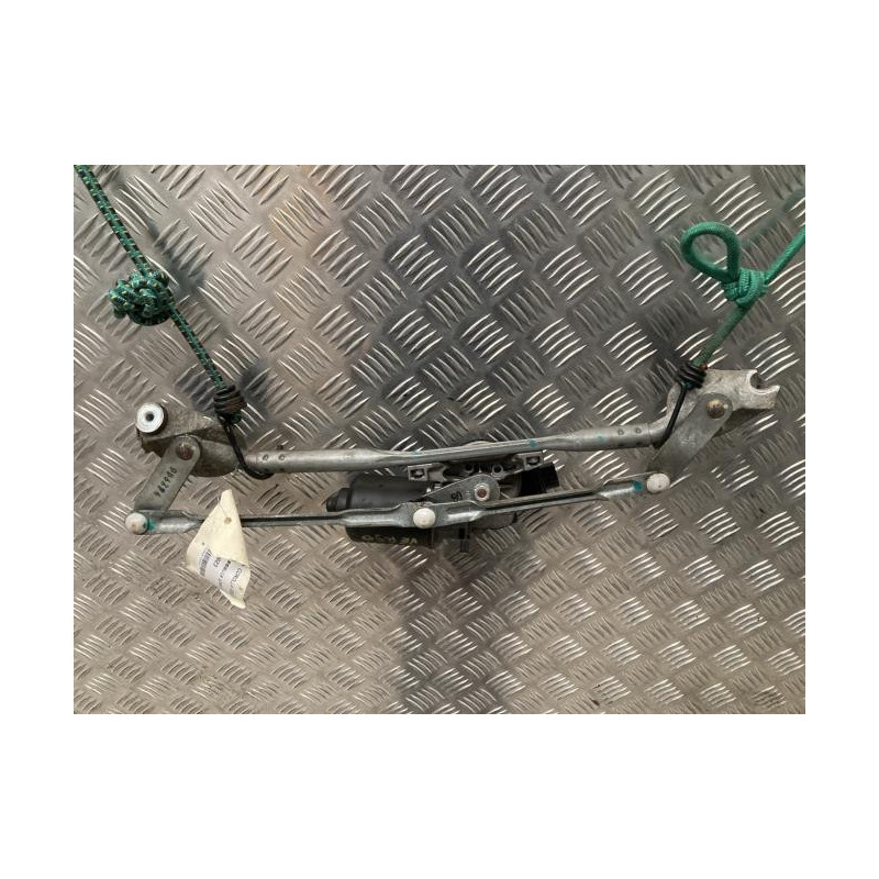 Moteur essuie glace avant TOYOTA COROLLA VERSO 2 PHASE 1 d’occasion