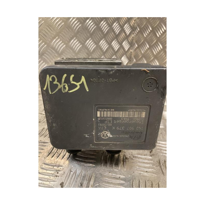 Bloc ABS (freins anti-blocage) VOLKSWAGEN GOLF 5 d’occasion