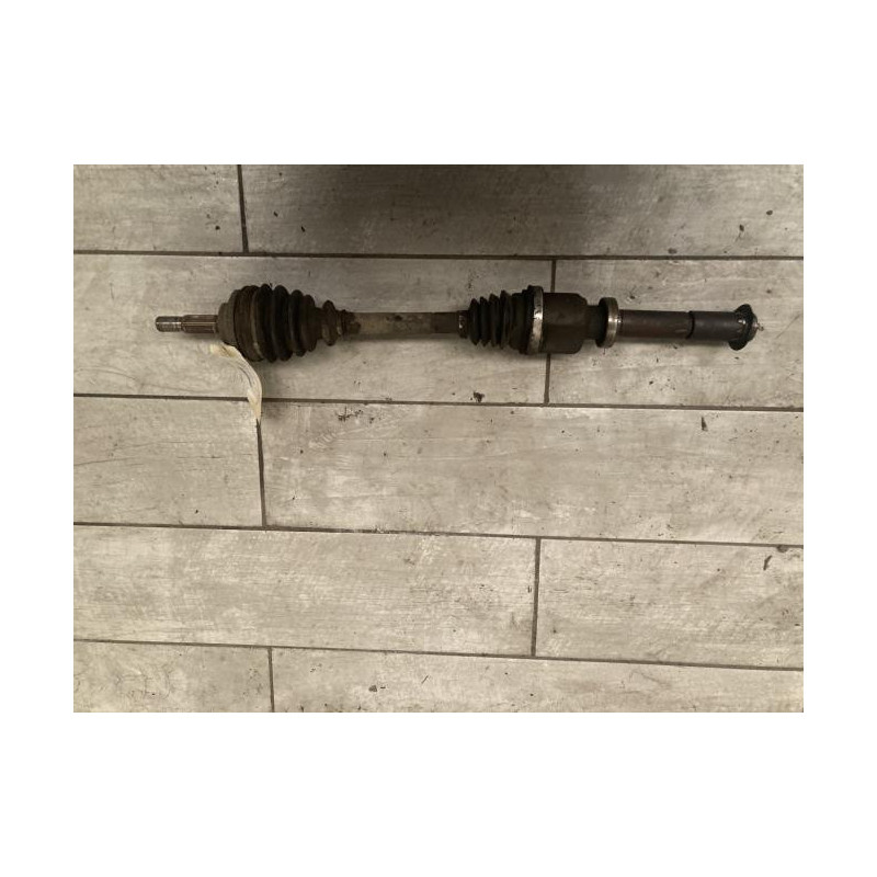 Cardan droit (transmission) RENAULT CLIO 2 PHASE 2 d’occasion