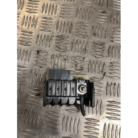 Porte fusible PEUGEOT 207 PHASE 2 BREAK d’occasion