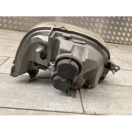 Optique avant principal gauche (feux)(phare) RENAULT MASTER 2 PHASE 3 d’occasion