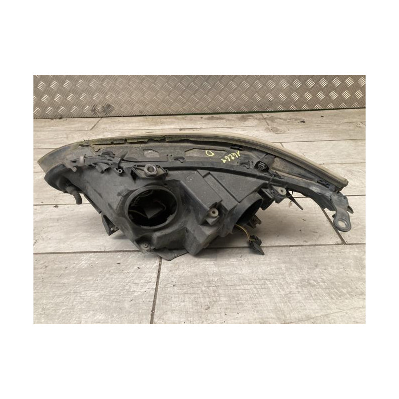 Optique avant principal droit (feux)(phare) BMW SERIE 5 E60 PHASE 1 d’occasion
