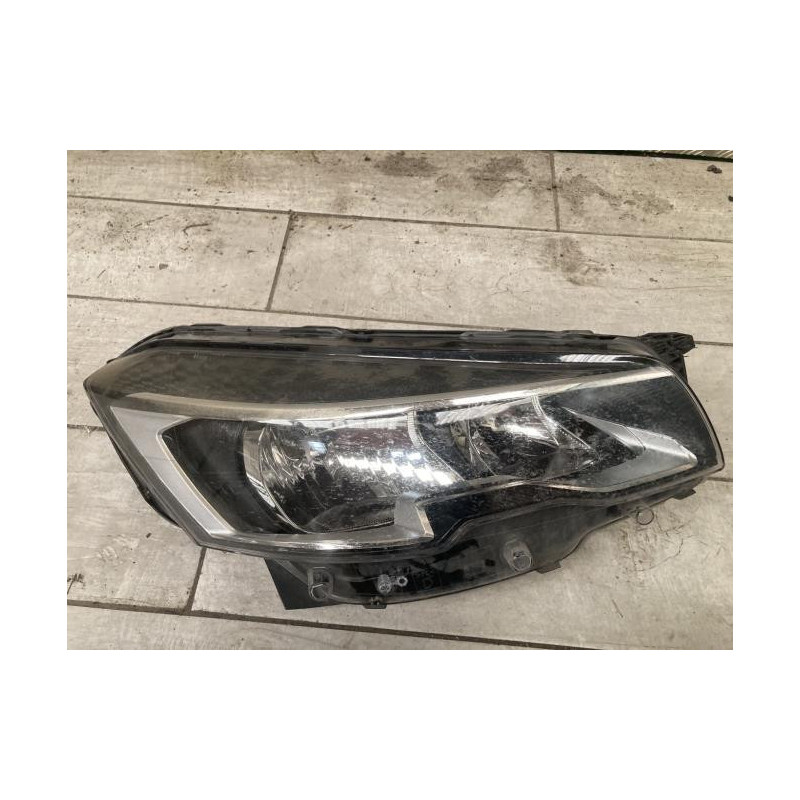 Optique avant principal droit (feux)(phare) PEUGEOT 508 1 SW PHASE 1 BREAK d’occasion