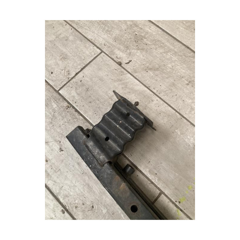 Renfort pare choc avant (traverse) PEUGEOT 207 PHASE 2 BREAK d’occasion
