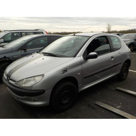 Renfort pare choc avant (traverse) PEUGEOT 206 PHASE 1 d’occasion