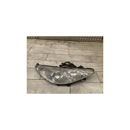 Optique avant principal droit (feux)(phare) PEUGEOT 207 PHASE 2 BREAK d’occasion