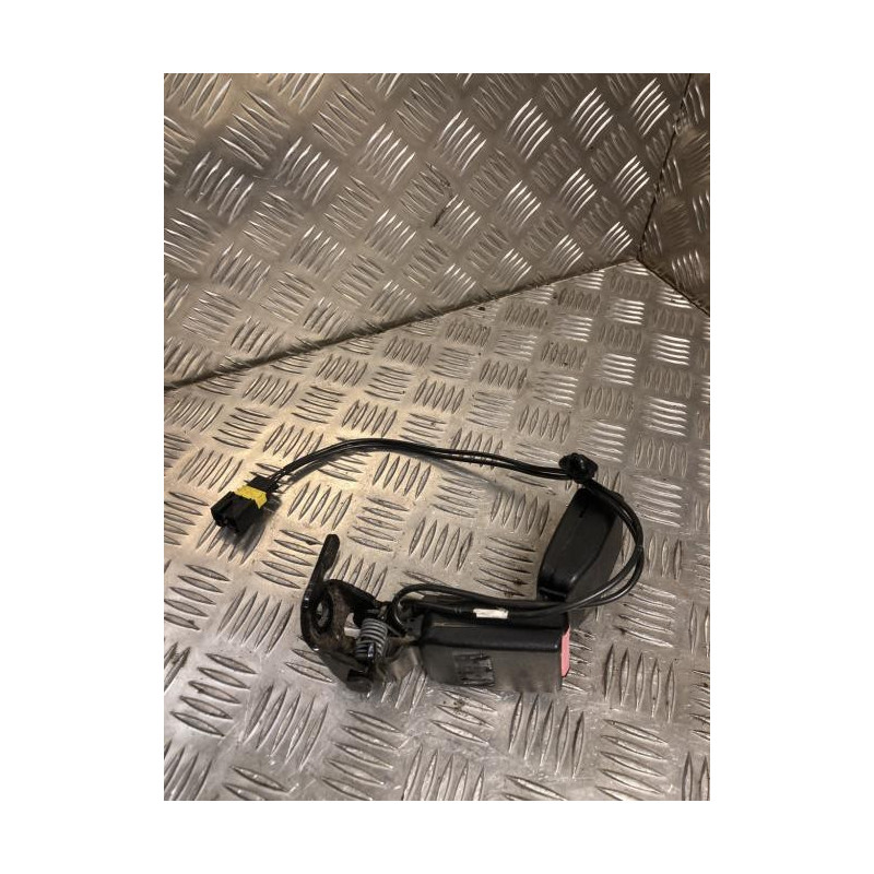 Attache ceinture arriere droit PEUGEOT 207 PHASE 2 BREAK d’occasion