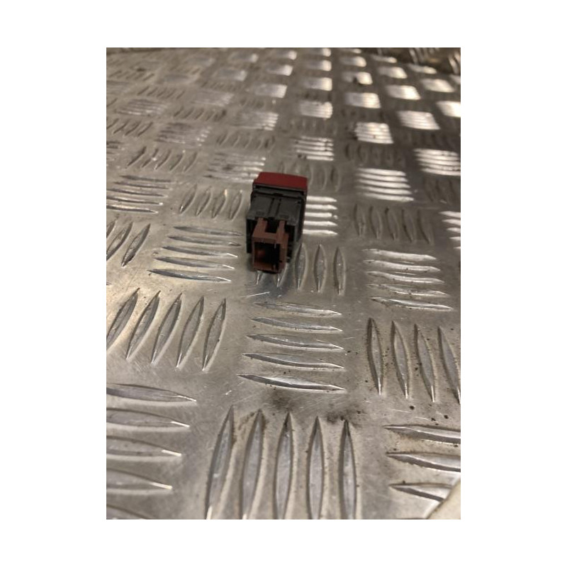 Bouton de warning PEUGEOT 207 PHASE 2 BREAK d’occasion