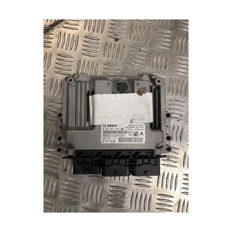 Calculateur moteur PEUGEOT 206+ d’occasion