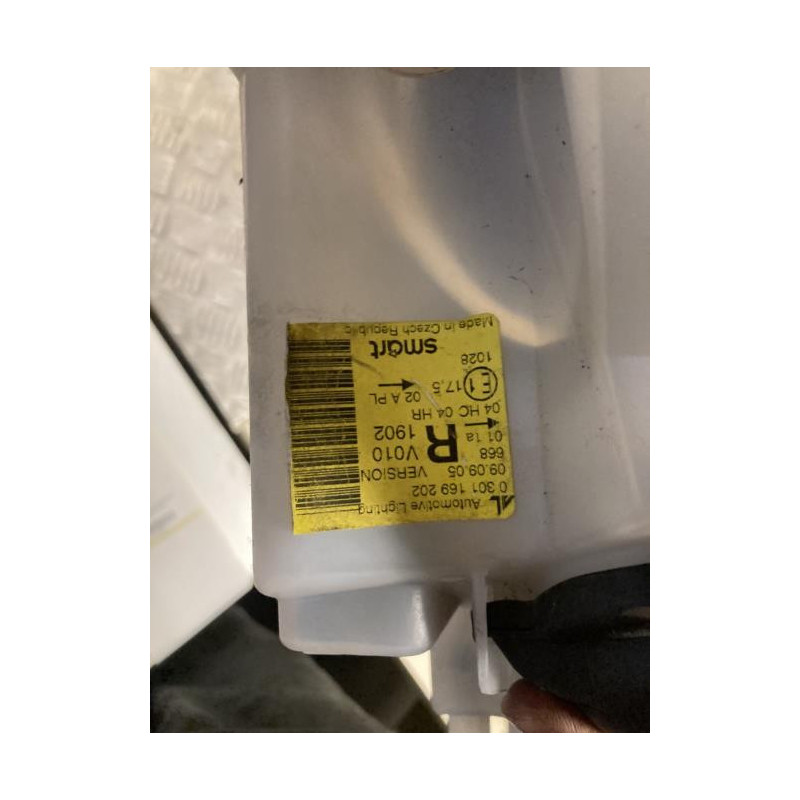 Optique avant principal droit (feux)(phare) SMART FORTWO 1 PHASE 2 COUPE d’occasion