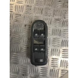 Interrupteur de leve vitre avant gauche RENAULT MEGANE 2 PHASE 1 d’occasion