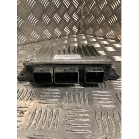 Calculateur moteur RENAULT TWINGO 2 PHASE 1 d’occasion