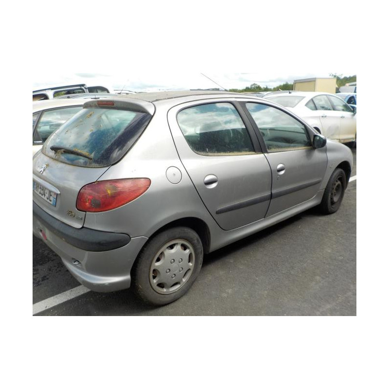 Pare choc avant PEUGEOT 206 PHASE 1 d’occasion