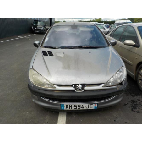 Pare choc avant PEUGEOT 206 PHASE 1 d’occasion