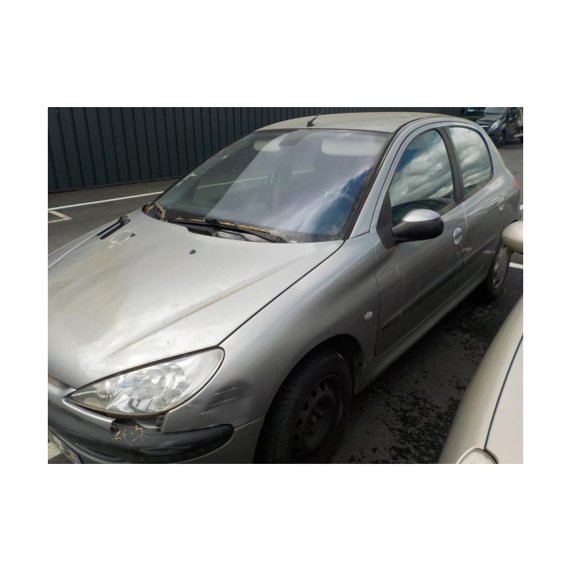 Pare choc avant PEUGEOT 206 PHASE 1 d’occasion