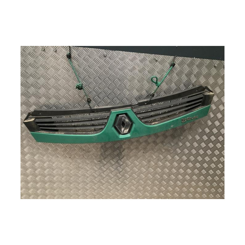 Calandre RENAULT MASTER 2 PHASE 3 d’occasion