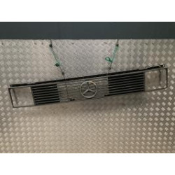 Calandre MERCEDES MB 100 631 d’occasion