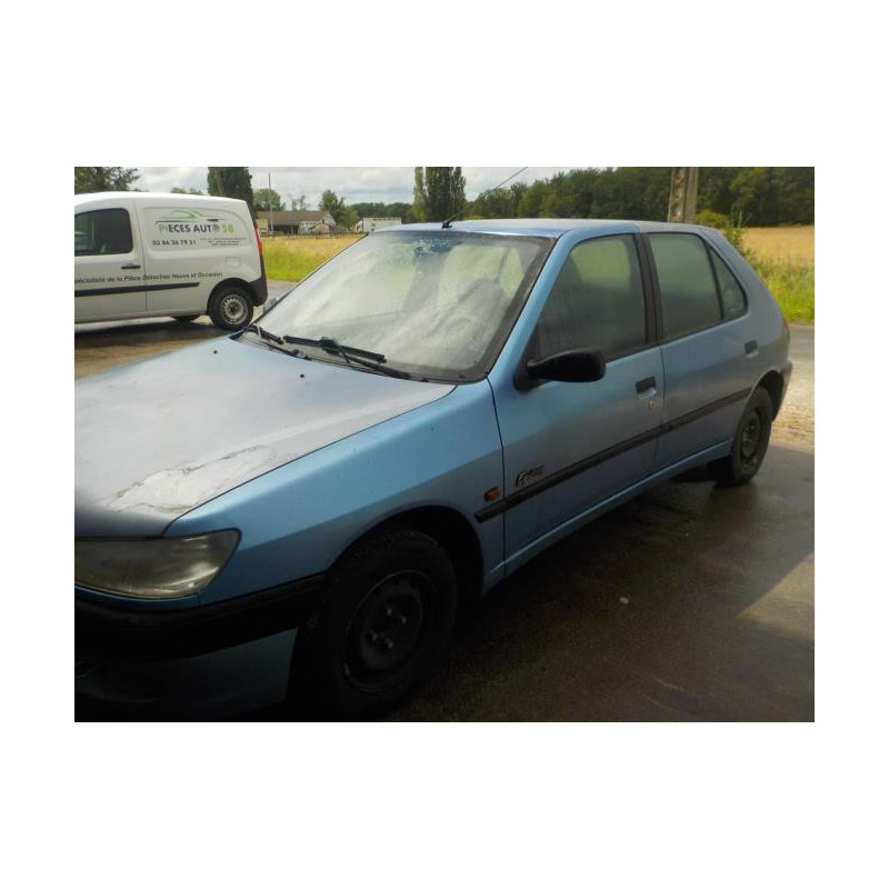 Retroviseur droit PEUGEOT 306 PHASE 2 d’occasion