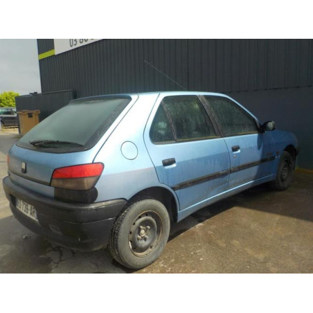 Retroviseur droit PEUGEOT 306 PHASE 2 d’occasion