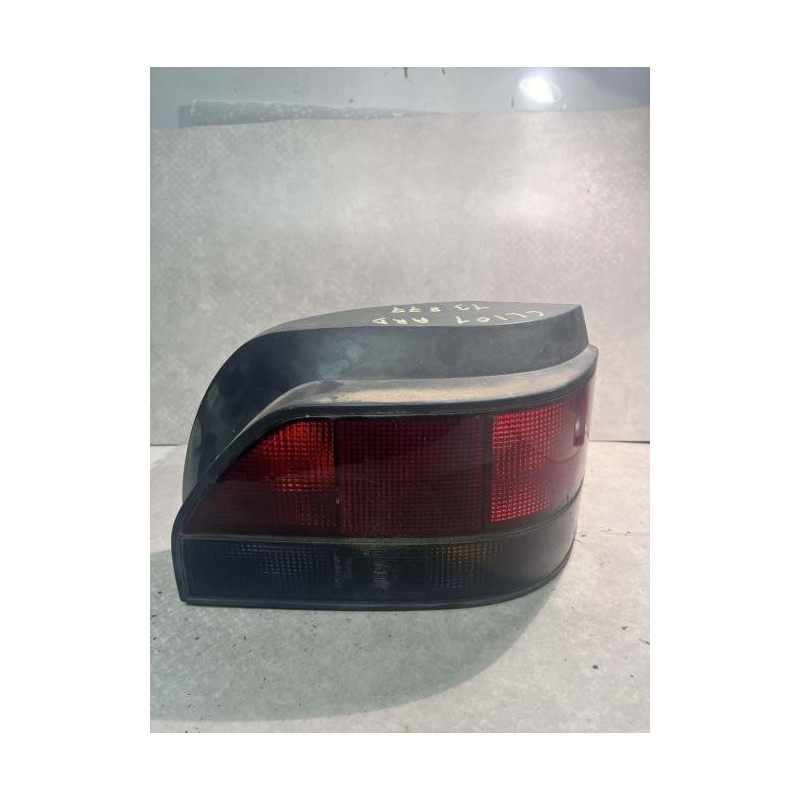 Feu arriere principal droit (feux) RENAULT CLIO 1 PHASE 1 d’occasion