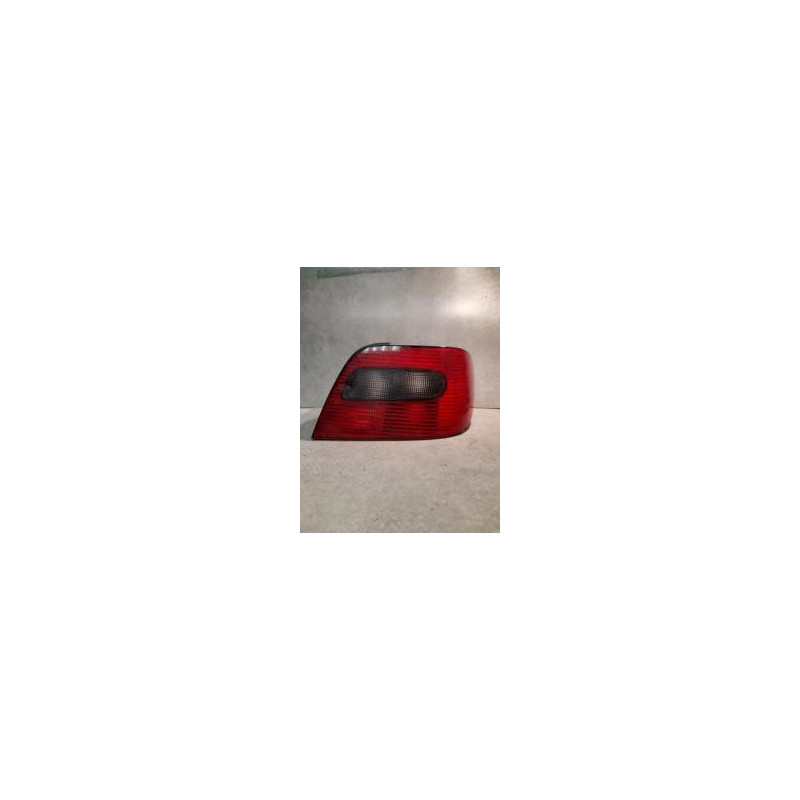 Feu arriere principal droit (feux) CITROEN XSARA PHASE 1 COUPE d’occasion
