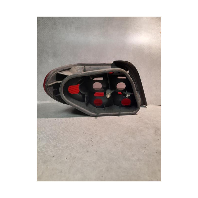 Feu arriere principal droit (feux) CITROEN XSARA PHASE 1 COUPE d’occasion