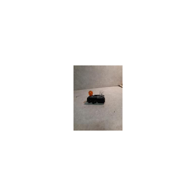 Platine feu arriere gauche CITROEN XANTIA PHASE 2 BREAK d’occasion