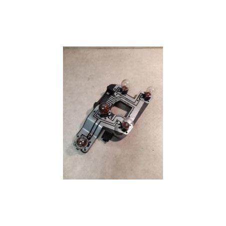Platine feu arriere gauche CITROEN 2.0 HDI 110 8V d’occasion