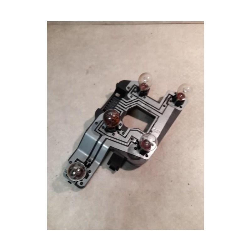 Platine feu arriere gauche CITROEN 2.0 HDI 110 8V d’occasion