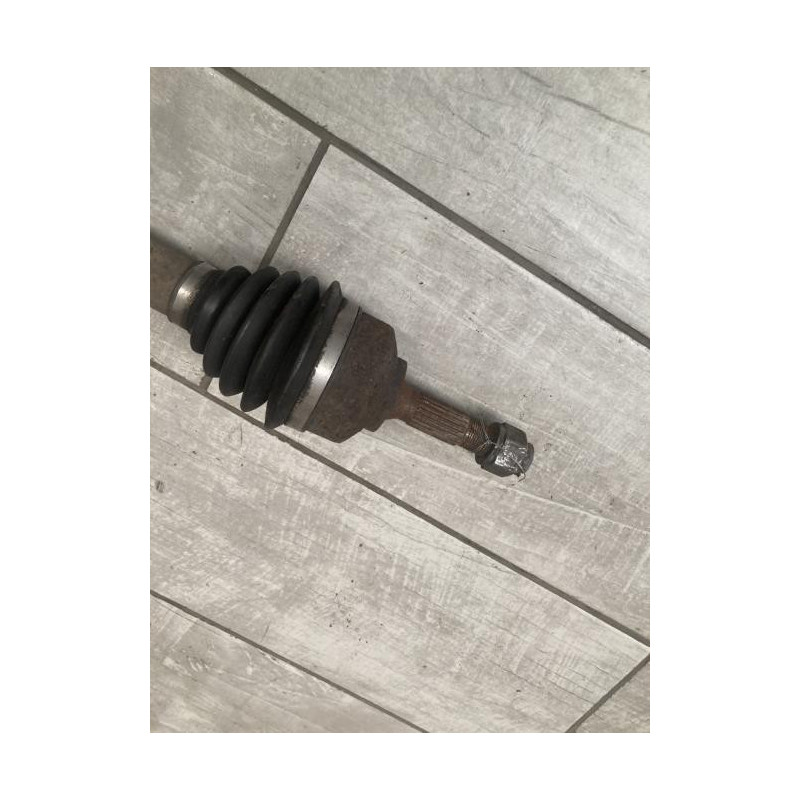 Cardan droit (transmission) PEUGEOT 207 PHASE 2 d’occasion
