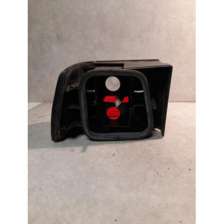 Feu arriere principal droit (feux) CITROEN XANTIA PHASE 2 BREAK d’occasion