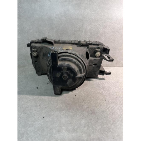 Optique avant principal droit (feux)(phare) AUDI 80 1 PHASE 2 d’occasion