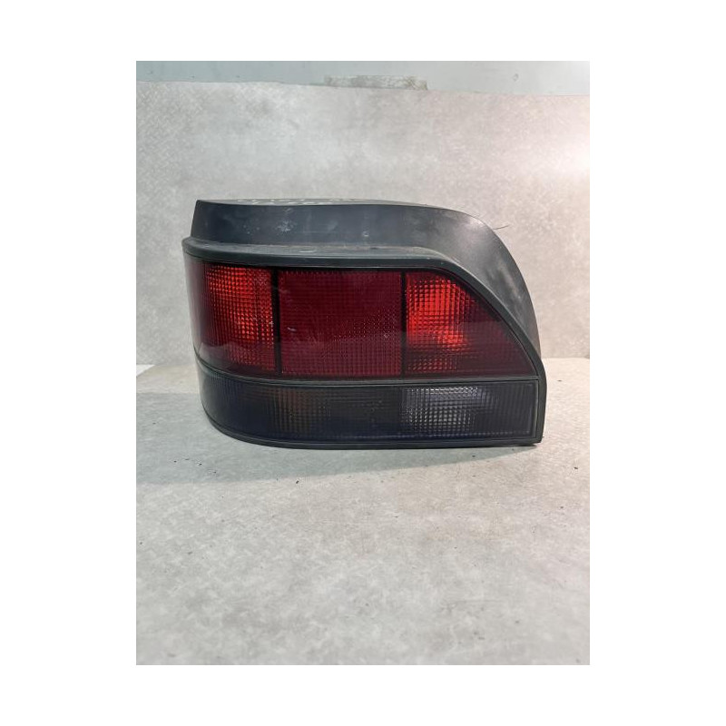 Feu arriere principal gauche (feux) RENAULT CLIO 1 PHASE 1 d’occasion