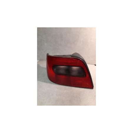 Feu arriere principal gauche (feux) CITROEN 2.0 HDI 110 8V d’occasion