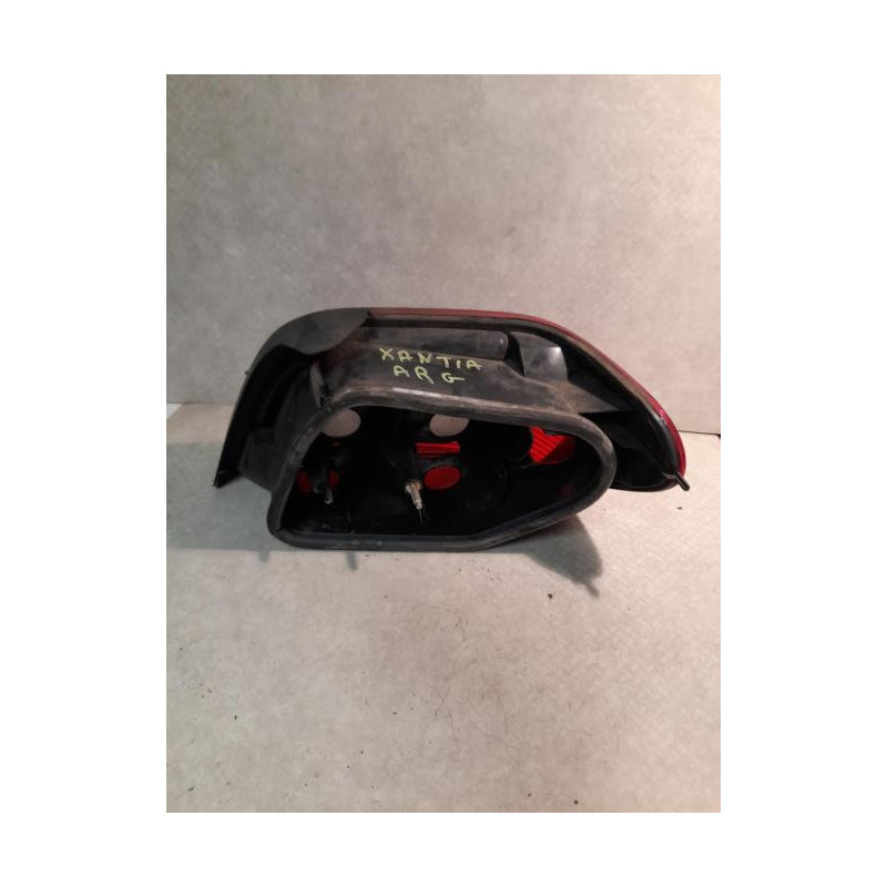 Feu arriere principal gauche (feux) CITROEN 2.0 HDI 110 8V d’occasion