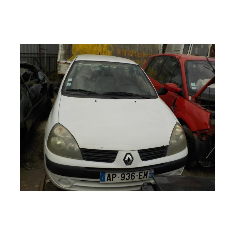 Feu arriere principal droit (feux) RENAULT CLIO 2 PHASE 2 d’occasion
