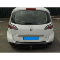Moyeu avant gauche RENAULT SCENIC 3 PHASE 3 d’occasion