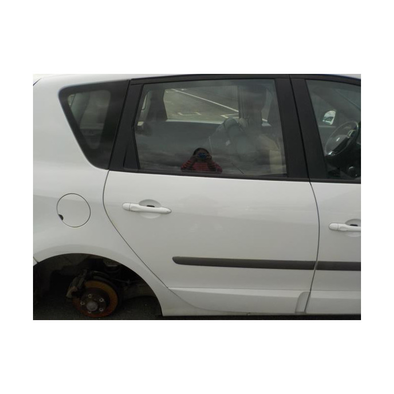 Retroviseur droit RENAULT SCENIC 3 PHASE 3 d’occasion